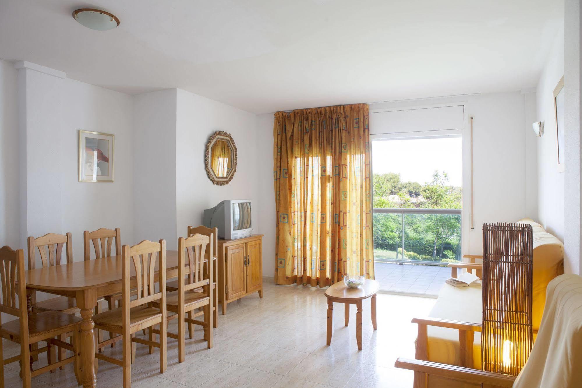 Apartament Ibersol Siesta Dorada Salou Zewnętrze zdjęcie